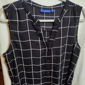 Apt. 9 Sleeveless Button Down Blouse
